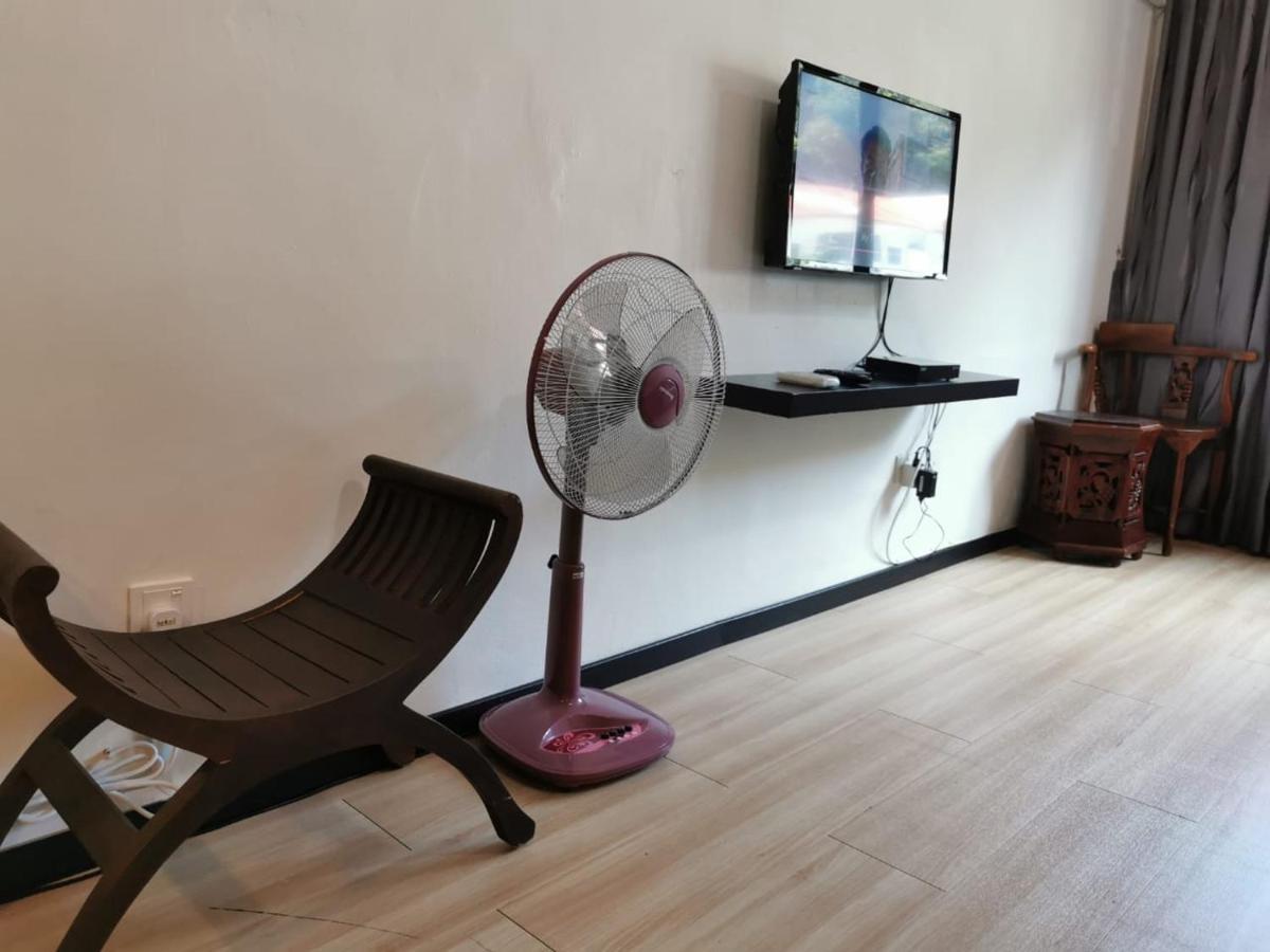 C 13 Lot 10 Pangkor Leisure Beach Studio Pekan Pangkor Exterior photo
